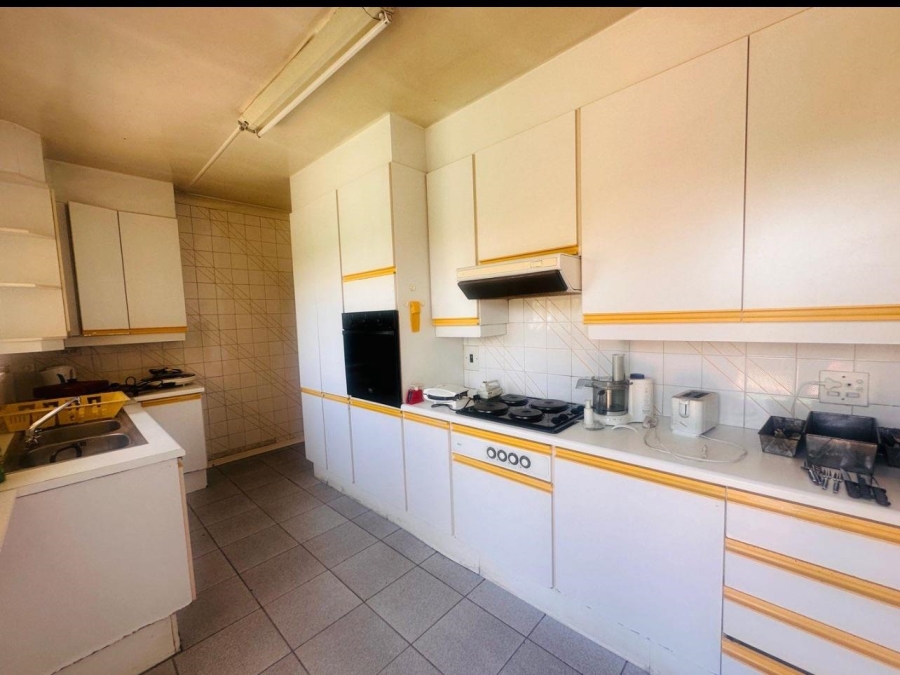 4 Bedroom Property for Sale in Verwoerdpark Gauteng