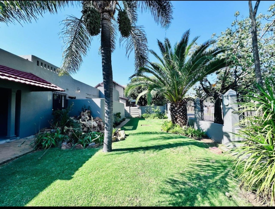 3 Bedroom Property for Sale in Verwoerdpark Gauteng