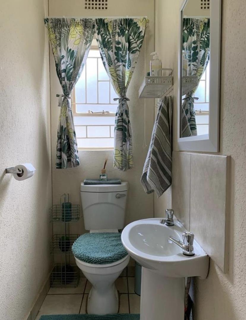 3 Bedroom Property for Sale in Albertsdal Gauteng