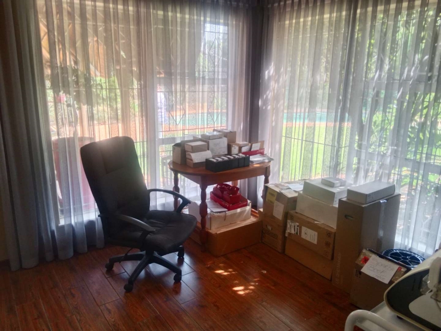 4 Bedroom Property for Sale in Brackenhurst Gauteng