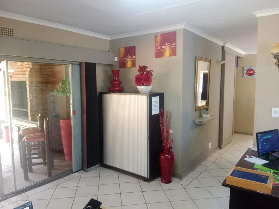 4 Bedroom Property for Sale in Brackenhurst Gauteng