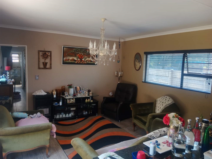 4 Bedroom Property for Sale in Brackenhurst Gauteng