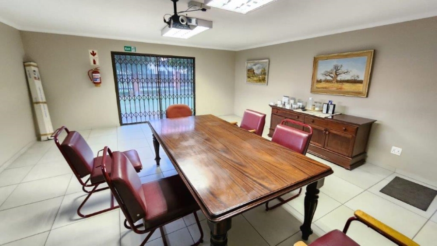 4 Bedroom Property for Sale in Brackenhurst Gauteng