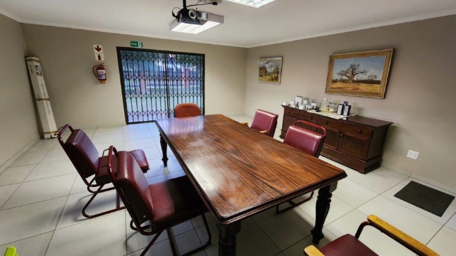 4 Bedroom Property for Sale in Brackenhurst Gauteng