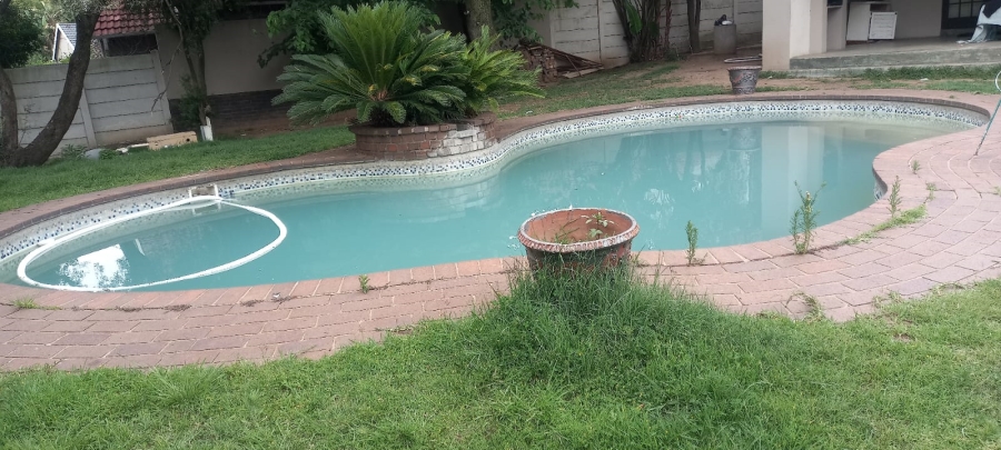 5 Bedroom Property for Sale in Fourways Gauteng
