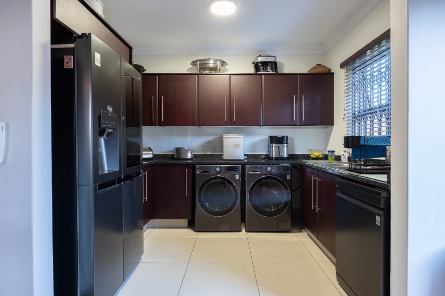 4 Bedroom Property for Sale in Brackenhurst Gauteng