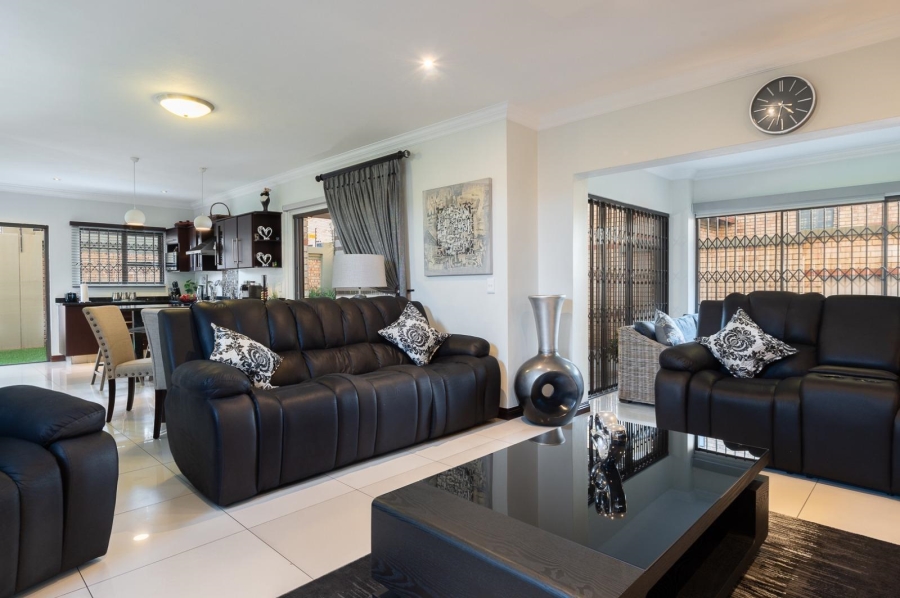 4 Bedroom Property for Sale in Brackenhurst Gauteng