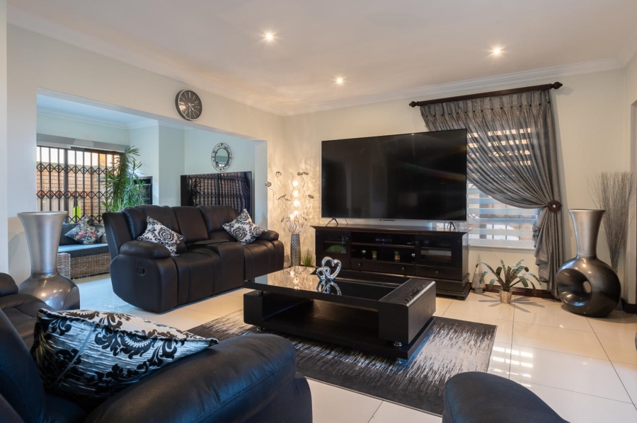 4 Bedroom Property for Sale in Brackenhurst Gauteng