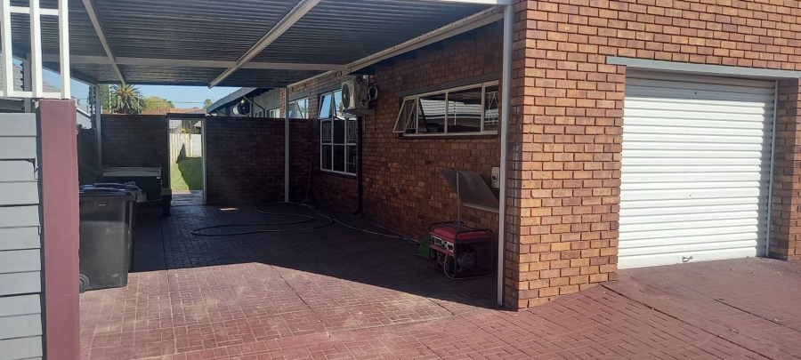 3 Bedroom Property for Sale in Randhart Gauteng