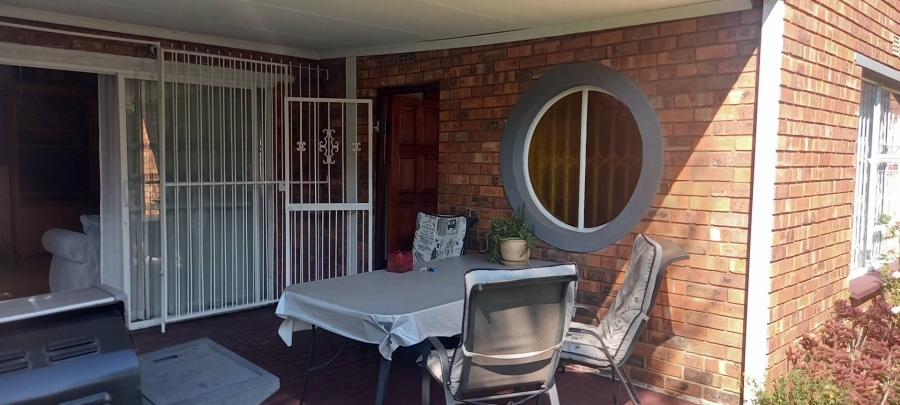 3 Bedroom Property for Sale in Randhart Gauteng