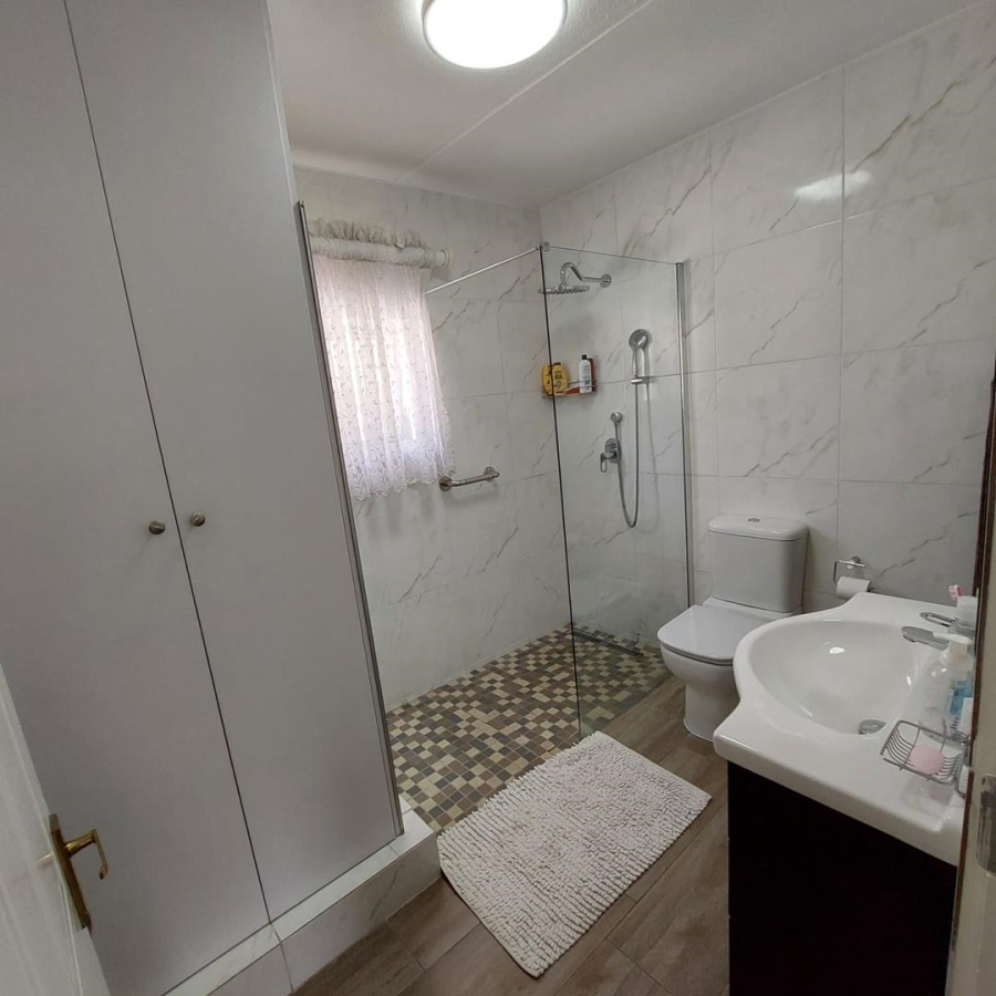 2 Bedroom Property for Sale in Meyersdal Gauteng