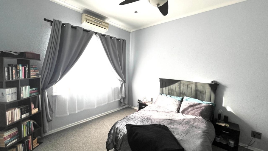 3 Bedroom Property for Sale in Verwoerdpark Gauteng