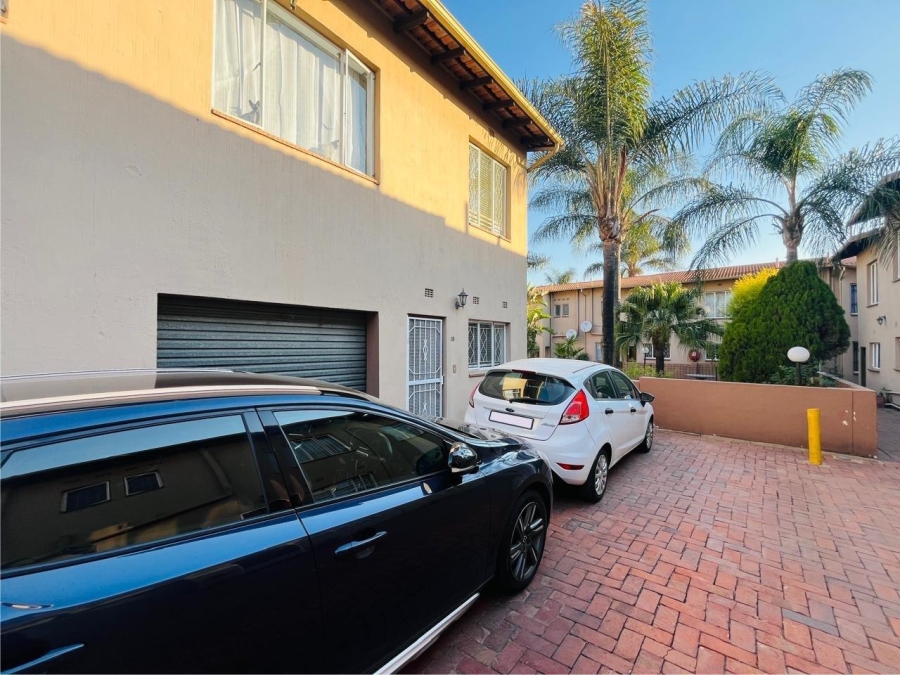 3 Bedroom Property for Sale in Verwoerdpark Gauteng