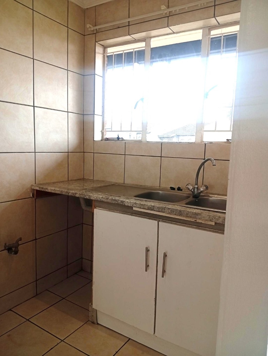 To Let 2 Bedroom Property for Rent in Brentwood Park Gauteng