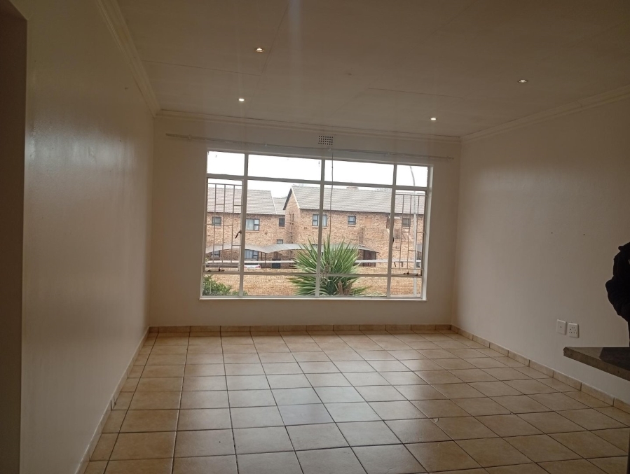 To Let 2 Bedroom Property for Rent in Brentwood Park Gauteng