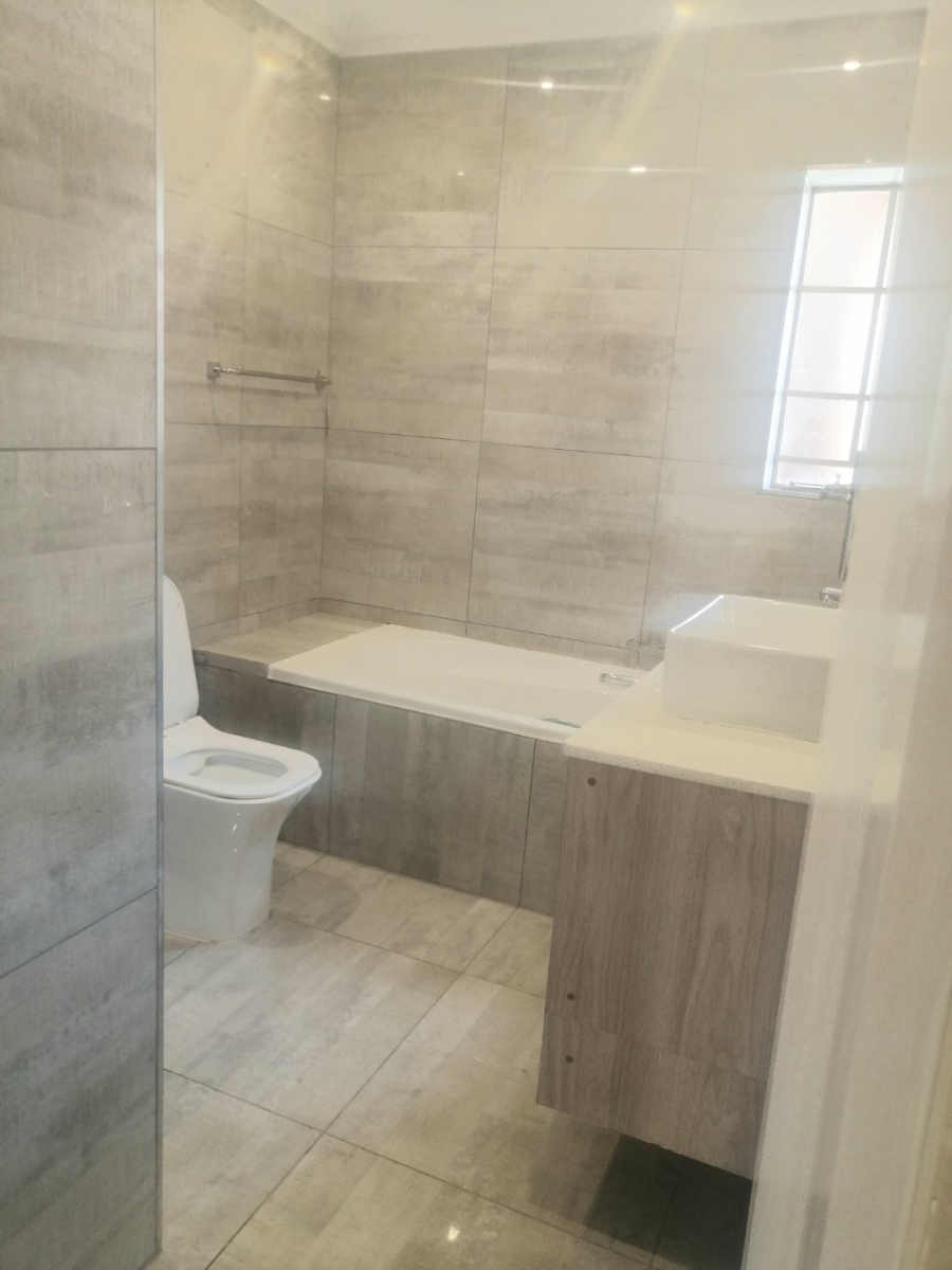 To Let 2 Bedroom Property for Rent in Highveld Gauteng