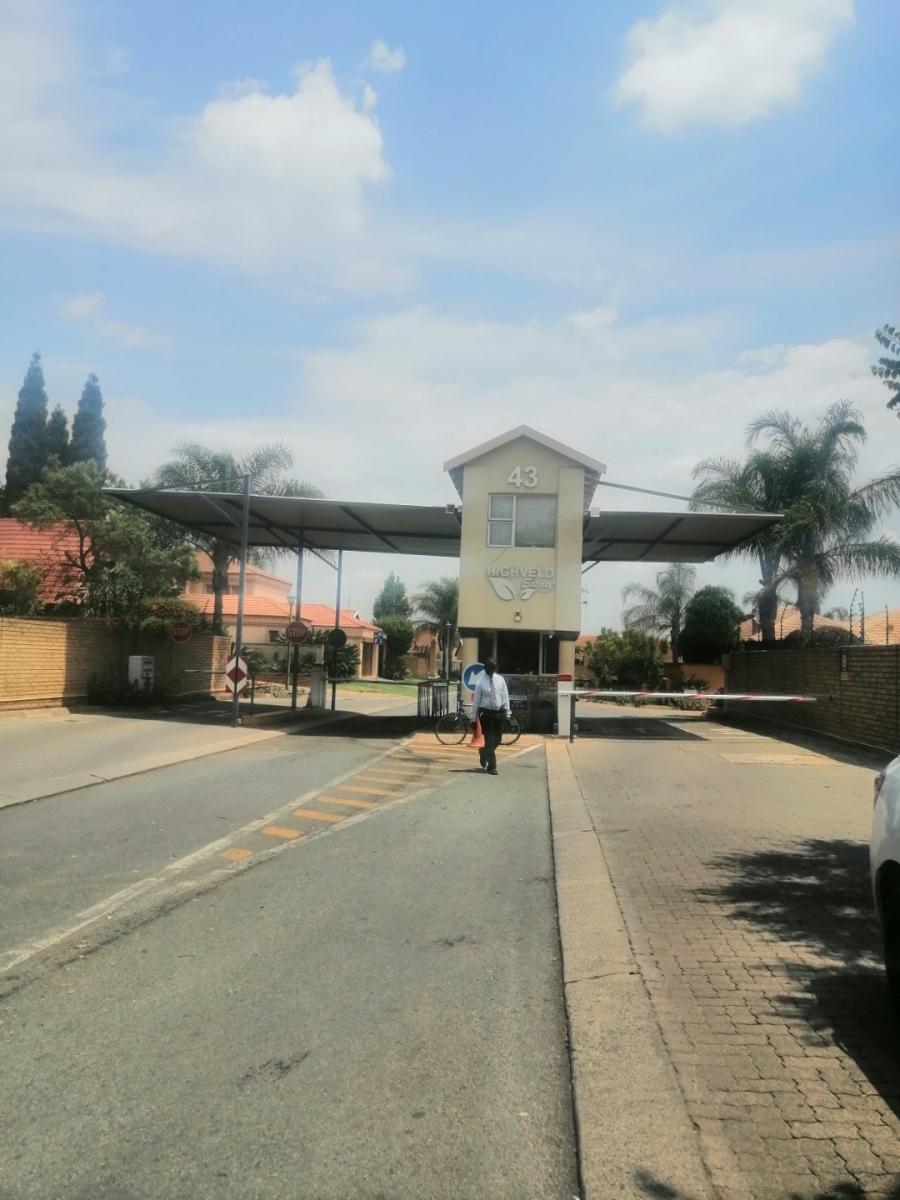 To Let 2 Bedroom Property for Rent in Highveld Gauteng