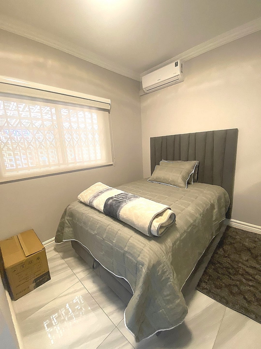 6 Bedroom Property for Sale in Lenasia Ext 7 Gauteng