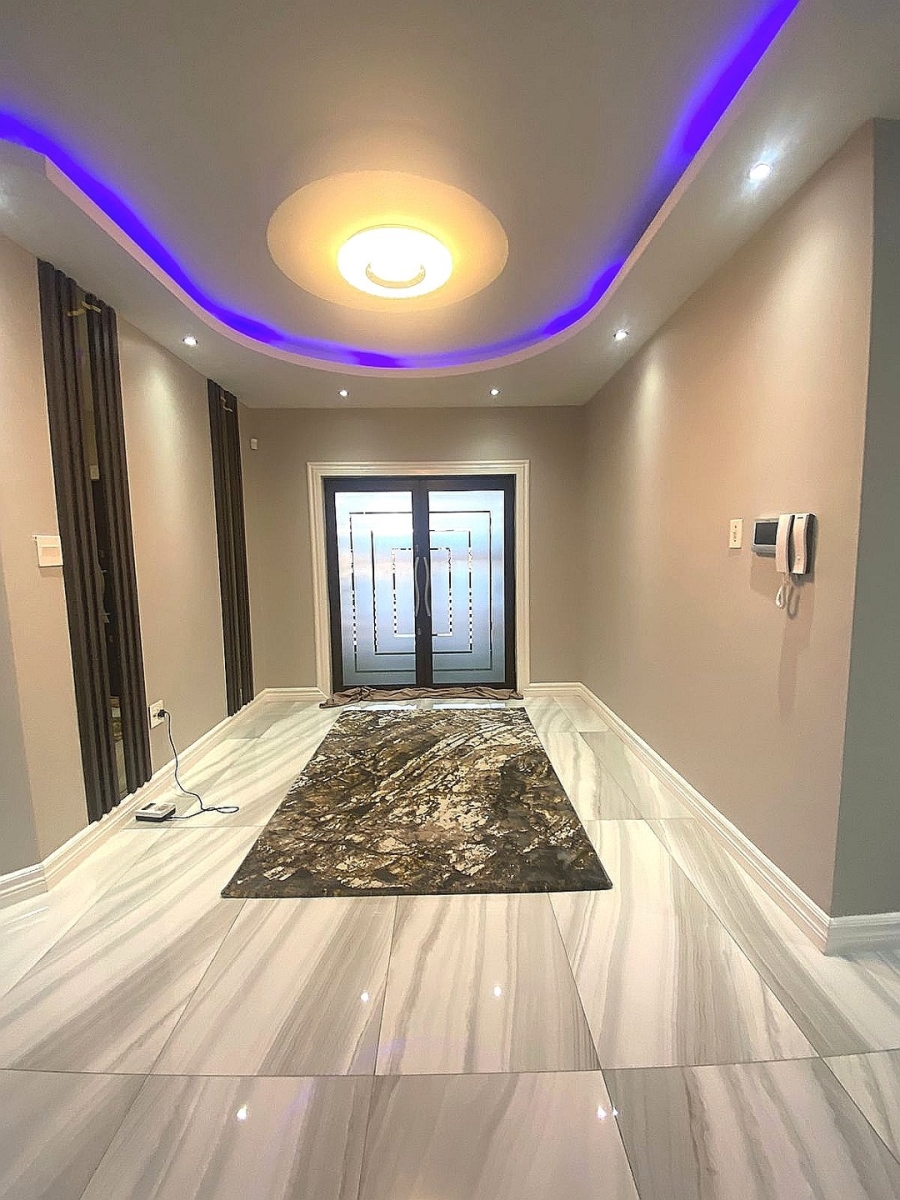 6 Bedroom Property for Sale in Lenasia Ext 7 Gauteng