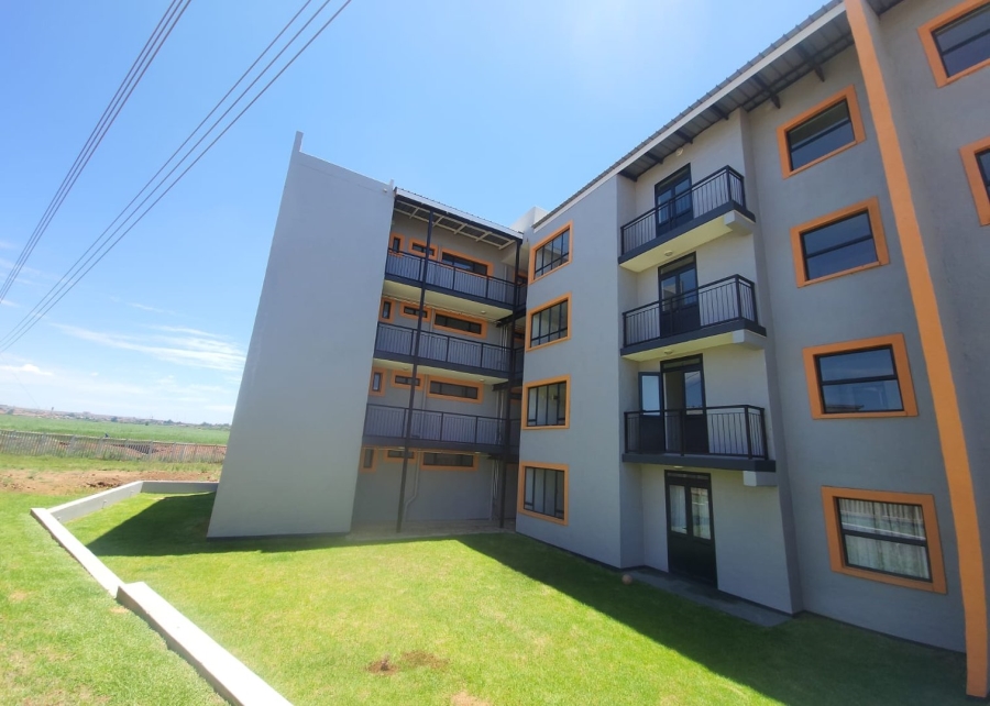 To Let 2 Bedroom Property for Rent in Protea Glen Gauteng
