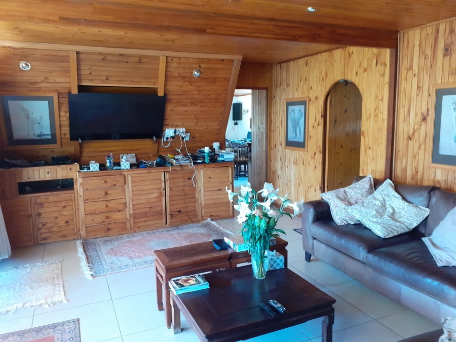Commercial Property for Sale in Roodekrans Gauteng