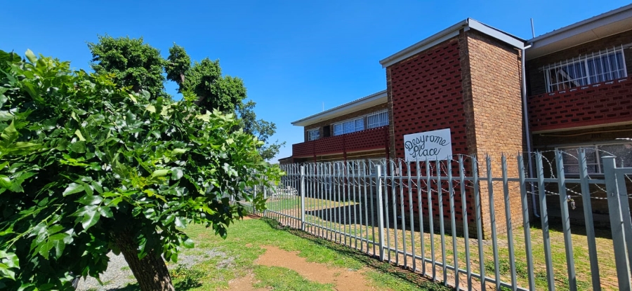 Commercial Property for Sale in Dunnottar Gauteng