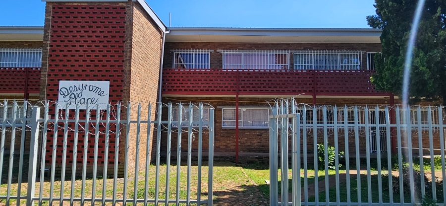 Commercial Property for Sale in Dunnottar Gauteng