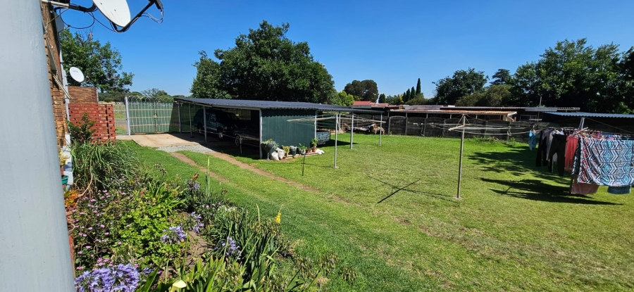 Commercial Property for Sale in Dunnottar Gauteng