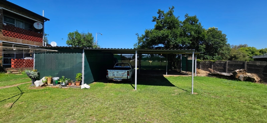 Commercial Property for Sale in Dunnottar Gauteng