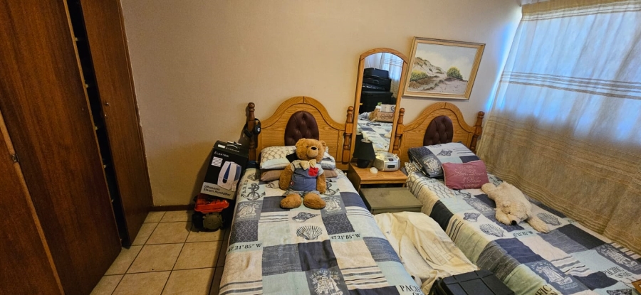 Commercial Property for Sale in Dunnottar Gauteng