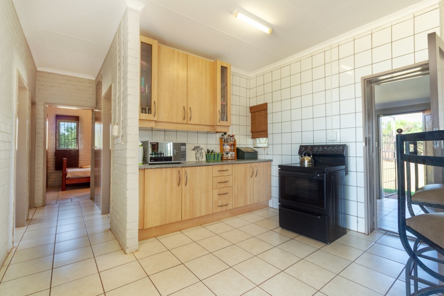 Commercial Property for Sale in Doornkraal Gauteng