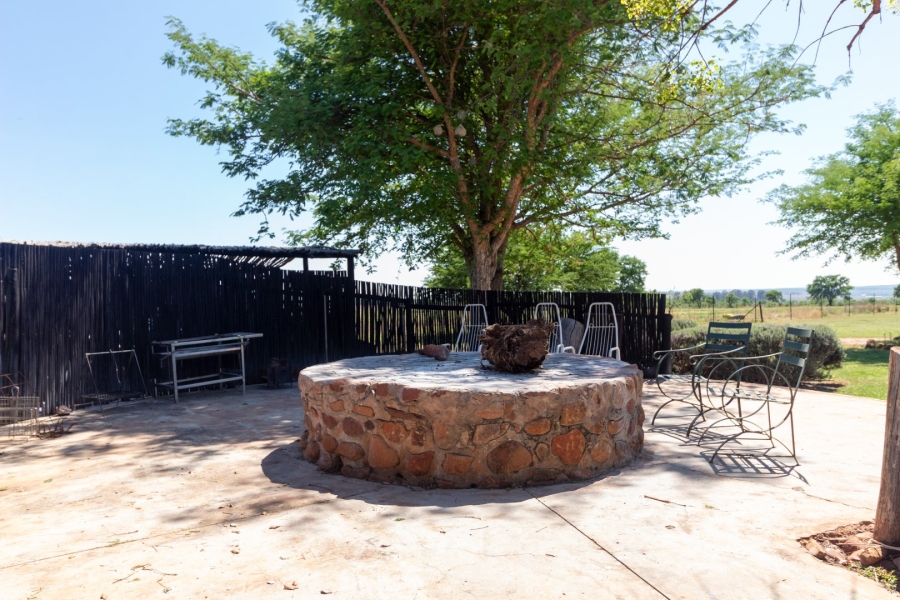 Commercial Property for Sale in Doornkraal Gauteng