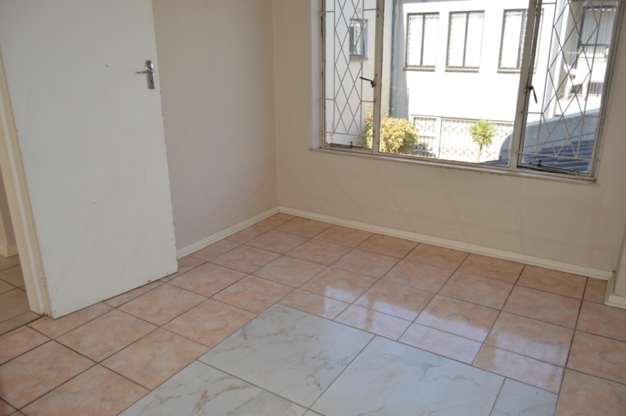 To Let 3 Bedroom Property for Rent in Fairland Gauteng