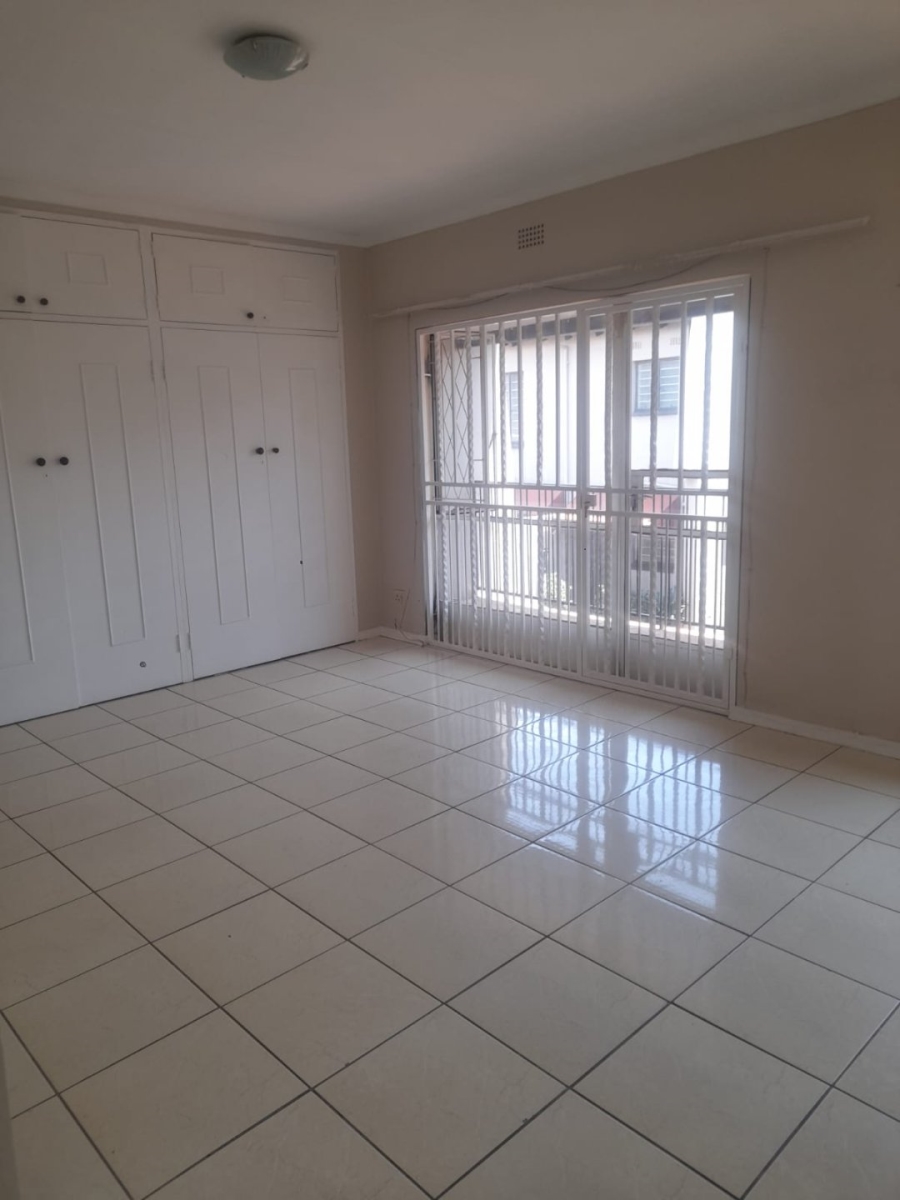 To Let 3 Bedroom Property for Rent in Fairland Gauteng