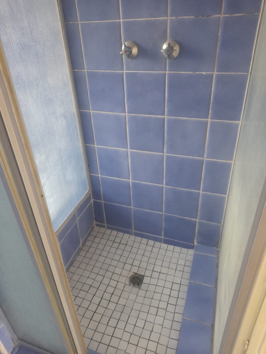 To Let 3 Bedroom Property for Rent in Fairland Gauteng