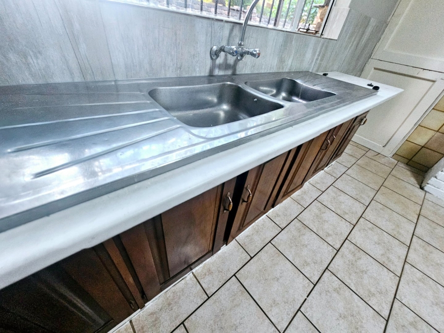 To Let 3 Bedroom Property for Rent in Mnandi Gauteng