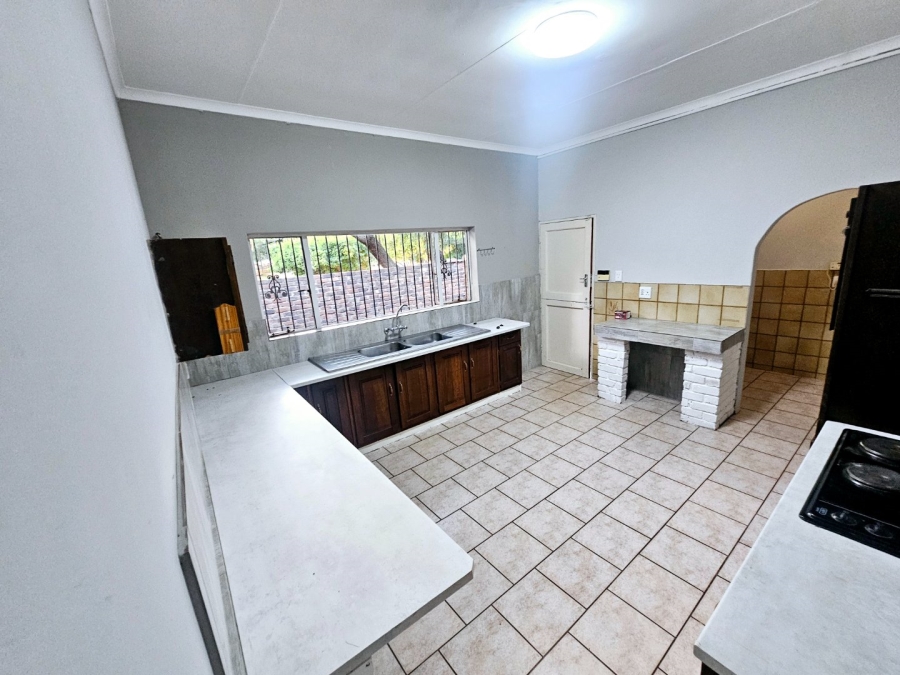To Let 3 Bedroom Property for Rent in Mnandi Gauteng