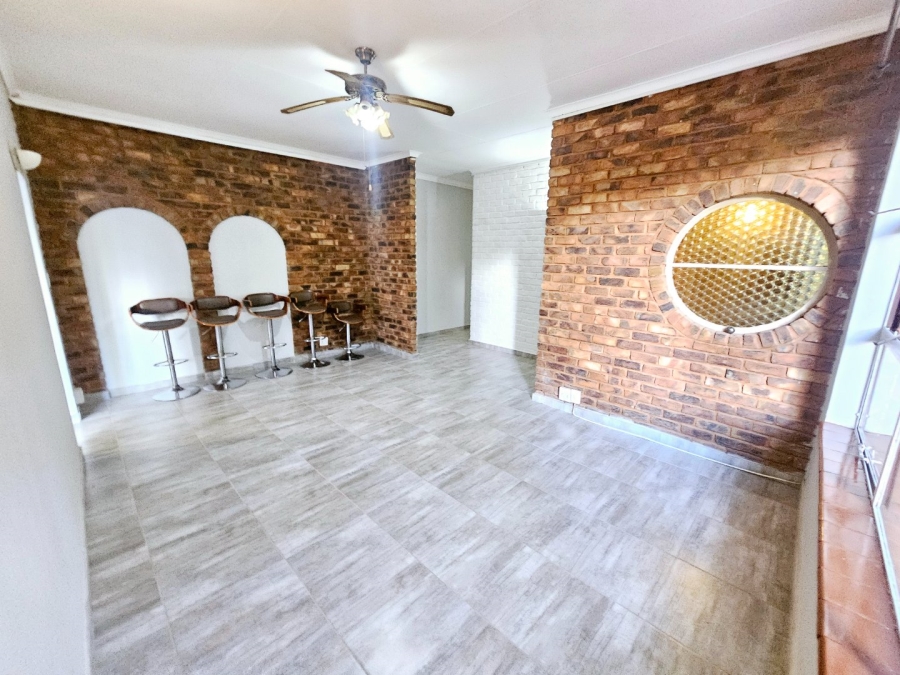 To Let 3 Bedroom Property for Rent in Mnandi Gauteng