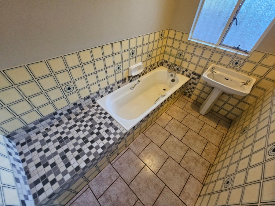 To Let 3 Bedroom Property for Rent in Mnandi Gauteng