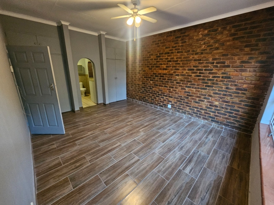 To Let 3 Bedroom Property for Rent in Mnandi Gauteng