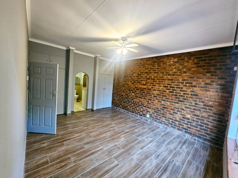 To Let 3 Bedroom Property for Rent in Mnandi Gauteng