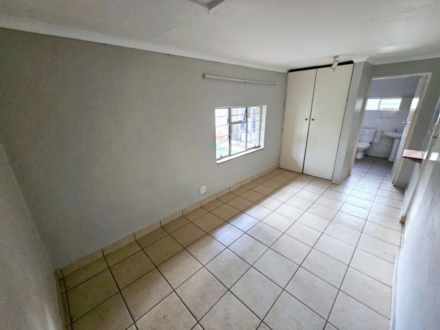 To Let 1 Bedroom Property for Rent in Mnandi Gauteng