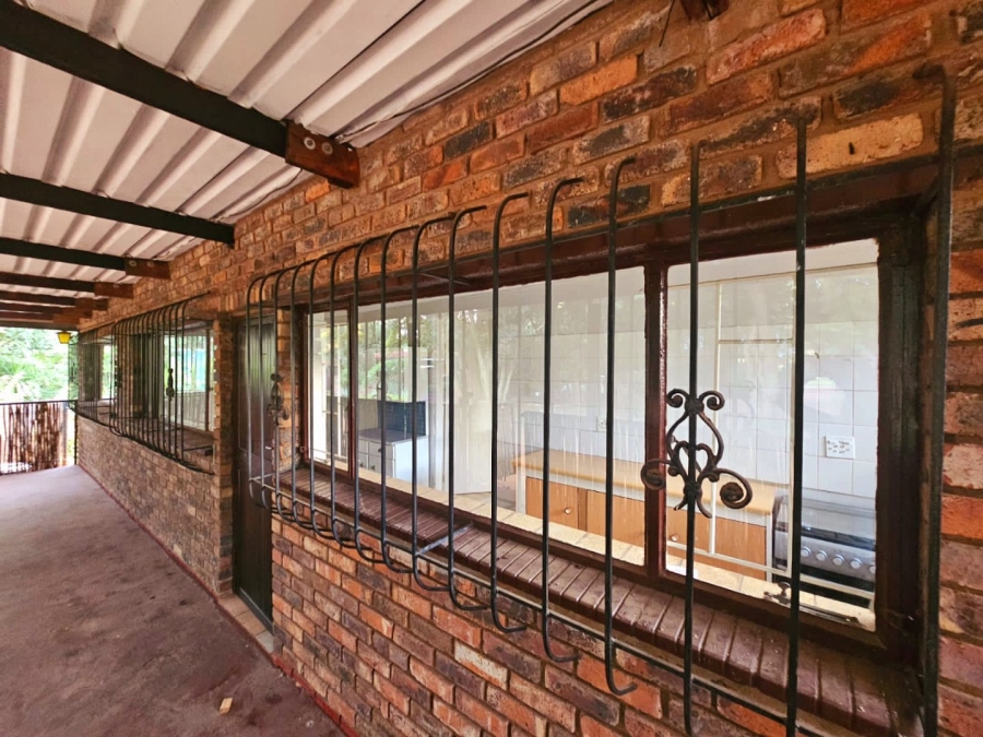 To Let 1 Bedroom Property for Rent in Mnandi Gauteng