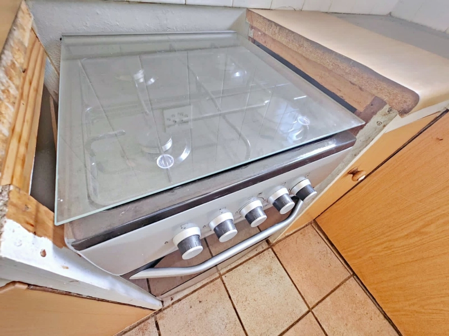 To Let 1 Bedroom Property for Rent in Mnandi Gauteng