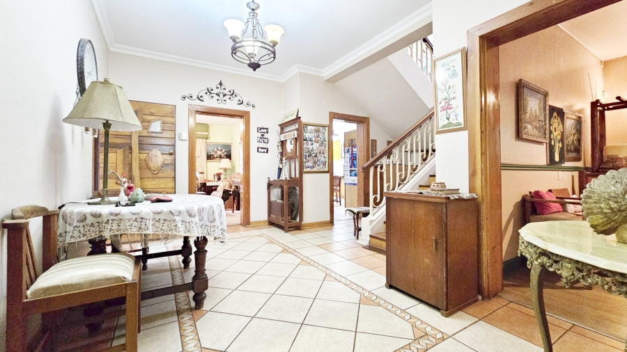 5 Bedroom Property for Sale in Three Rivers Gauteng