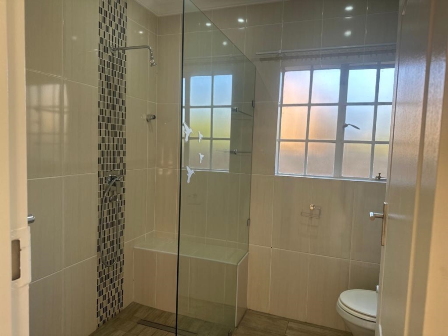 3 Bedroom Property for Sale in Wilgeheuwel Gauteng