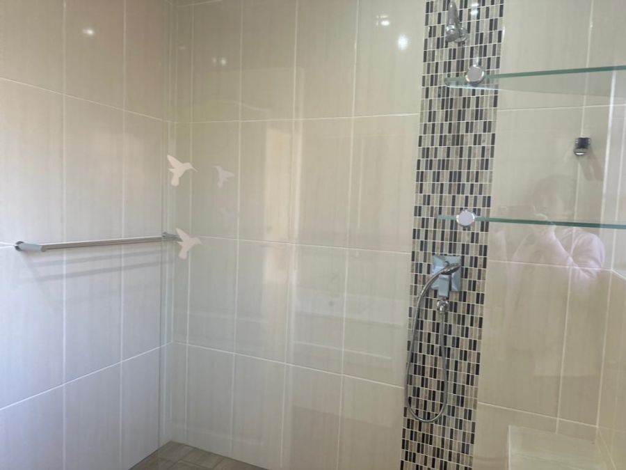 3 Bedroom Property for Sale in Wilgeheuwel Gauteng