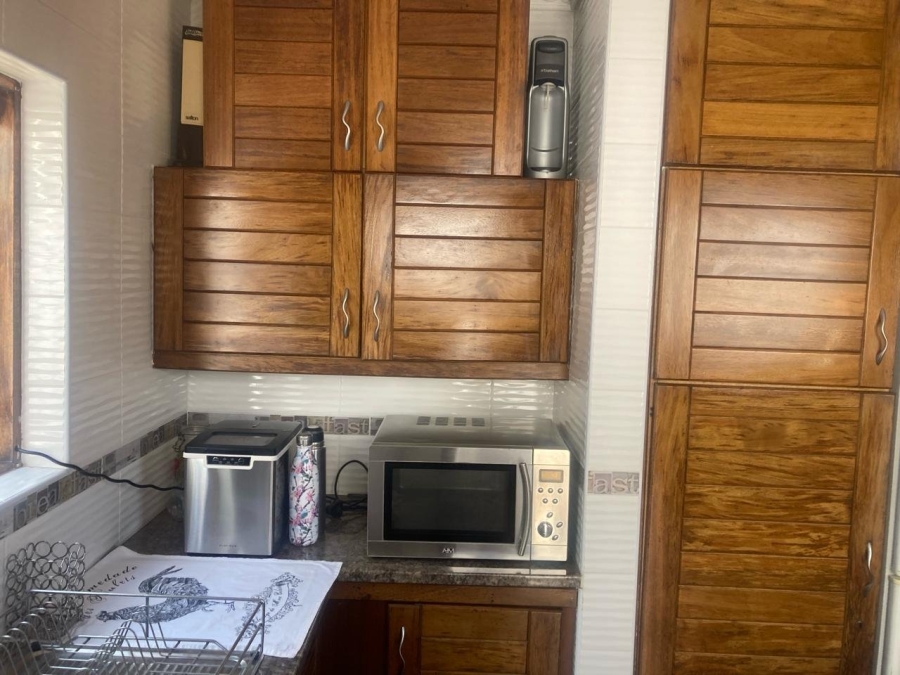 4 Bedroom Property for Sale in Lindhaven Gauteng