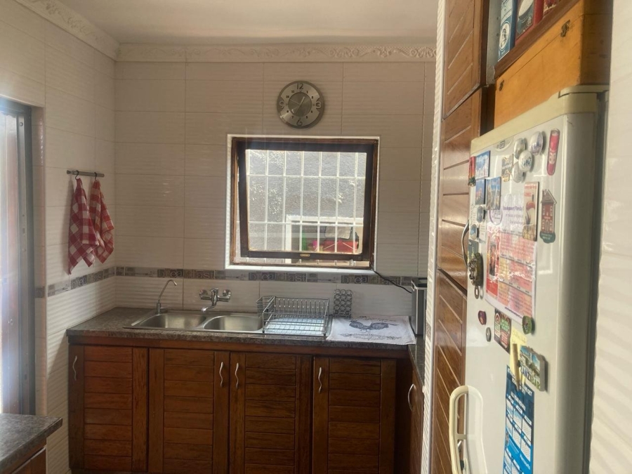 4 Bedroom Property for Sale in Lindhaven Gauteng