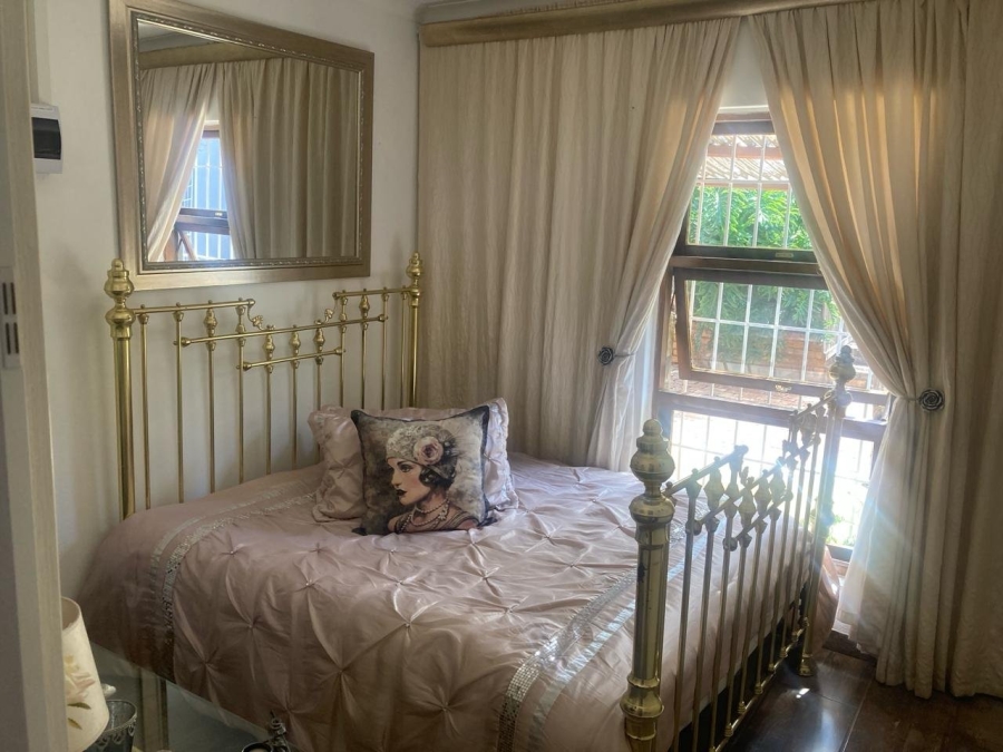 4 Bedroom Property for Sale in Lindhaven Gauteng